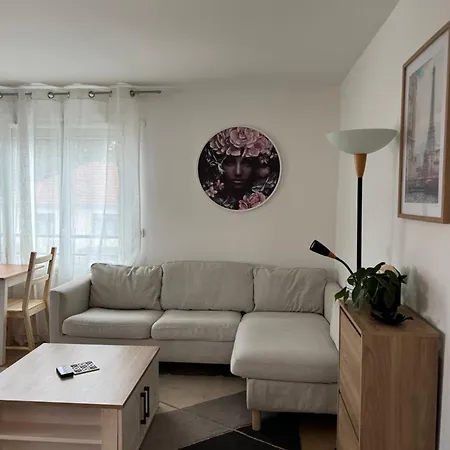 Apartamento Pyramide *